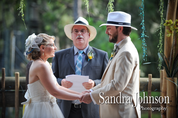 Best Brevard Zoo wedding photographer - Sandra Johnson (SJFoto.com)